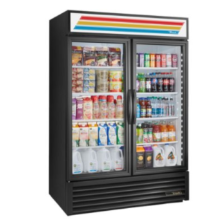 REFRIGERATED MERCHANDISER True Mfg. ‐ General Foodservice Model No. GDM‐49‐HC-TSL01