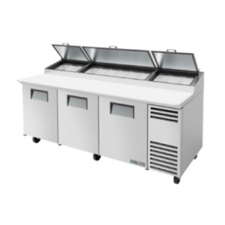 PIZZA PREPARATION REFRIGERATOR True Mfg. ‐ General Foodservice Model No. TPP‐AT2‐93‐HC